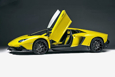 Lamborghini Aventador LP720-4 50