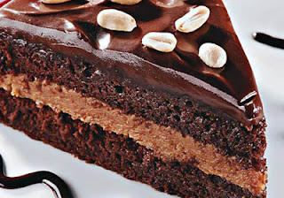 Bolo de amendoim e chocolate