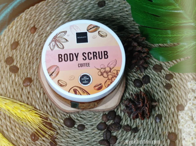 Review Scarlett Whitening Body Scrub Coffee