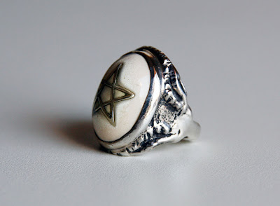 Side of Angel Heart Ring NY White by Alex Streeter