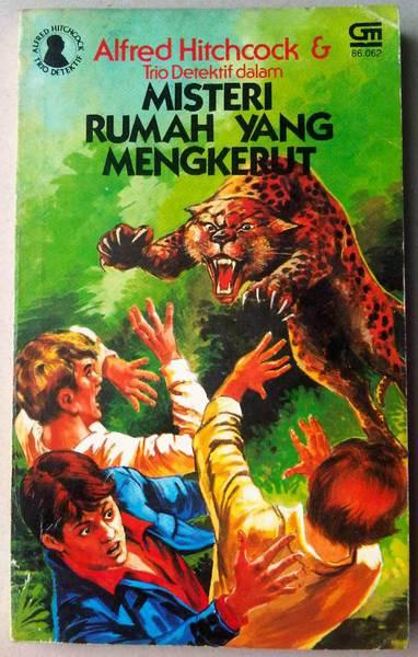 Hanya barang loakan yang tak ada nilainya sama sekali  Trio Detektif 18- Misteri Rumah Yang Mengkerut