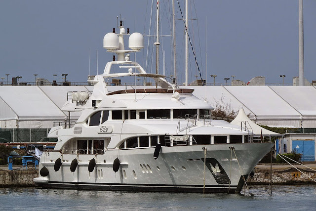 Motor yacht Vica, IMO 9695274, port of Livorno