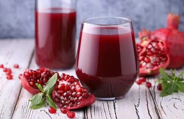 Pomegranate juice is the best type of drink for the Human body - Nutritionist - Saudi-Expatriates.com