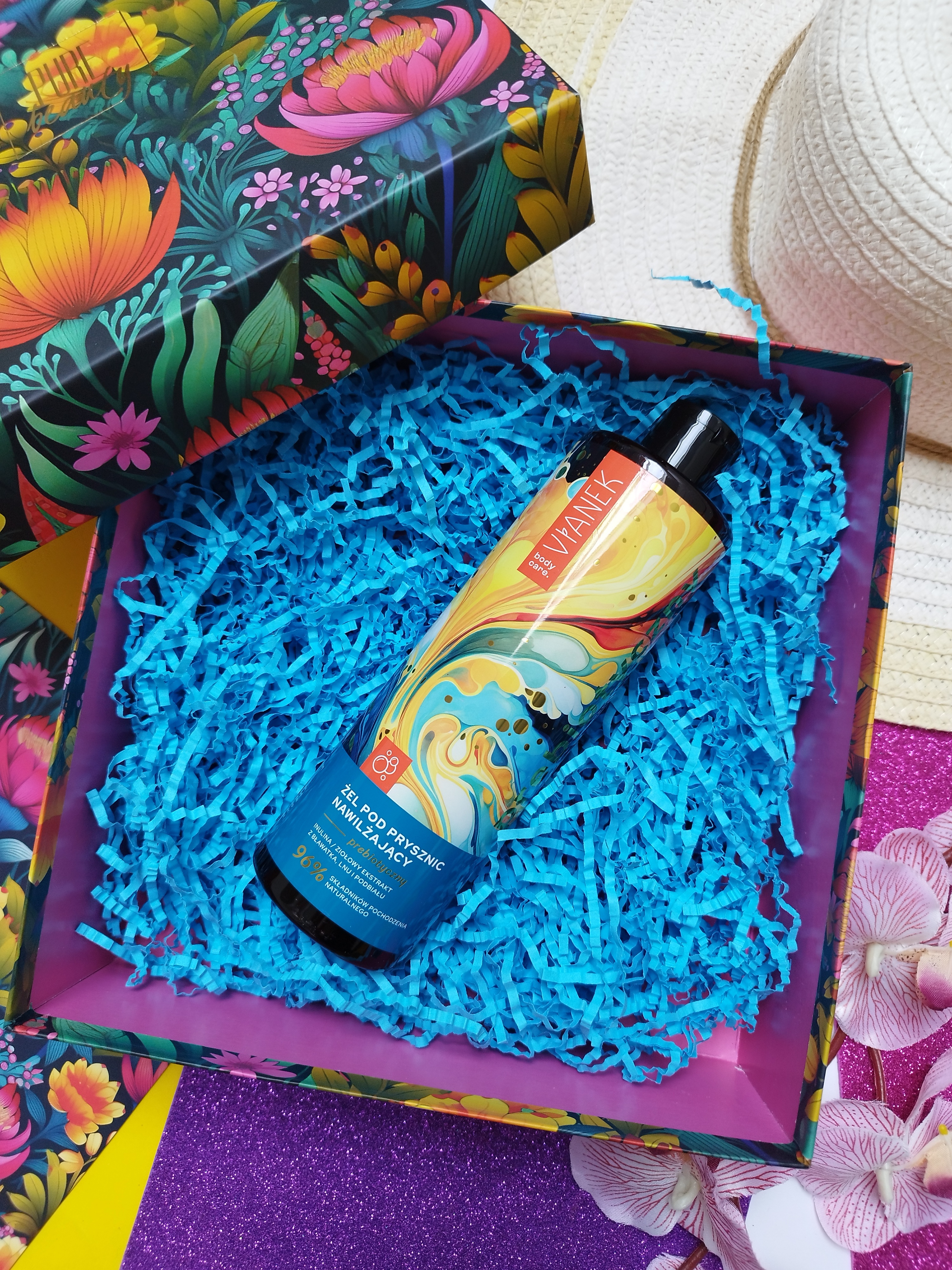 Floral Fusion - kolorowa i zaskakująca edycja pudełka niespodzianki od Pure Beauty