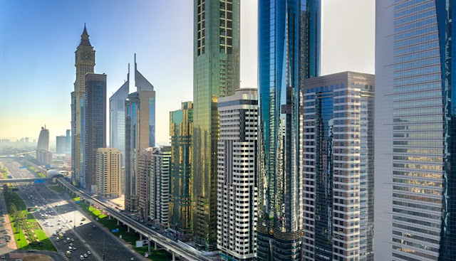 شارع الشيخ زايد دبي