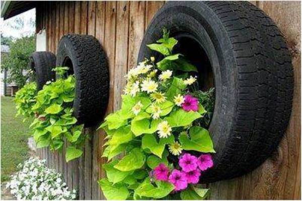 artistic garden tyres