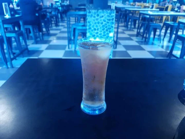 kuliner halal ice lychee tea