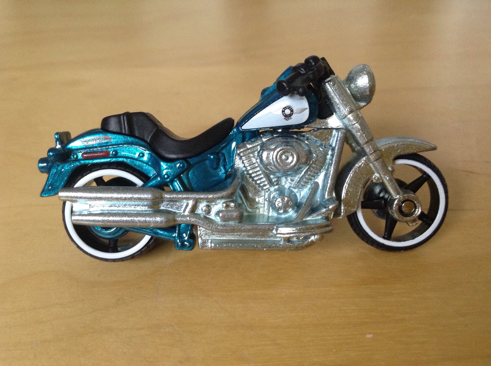 Julian s Hot Wheels Blog Harley Davidson Fat Boy 2014 P 