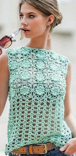 Blusa tejida a crochet verde con patron