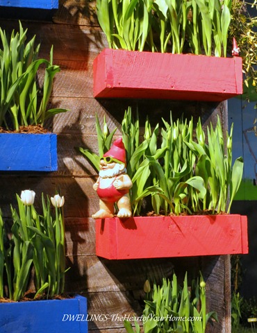 Southern Spring Show Gnome and flowers