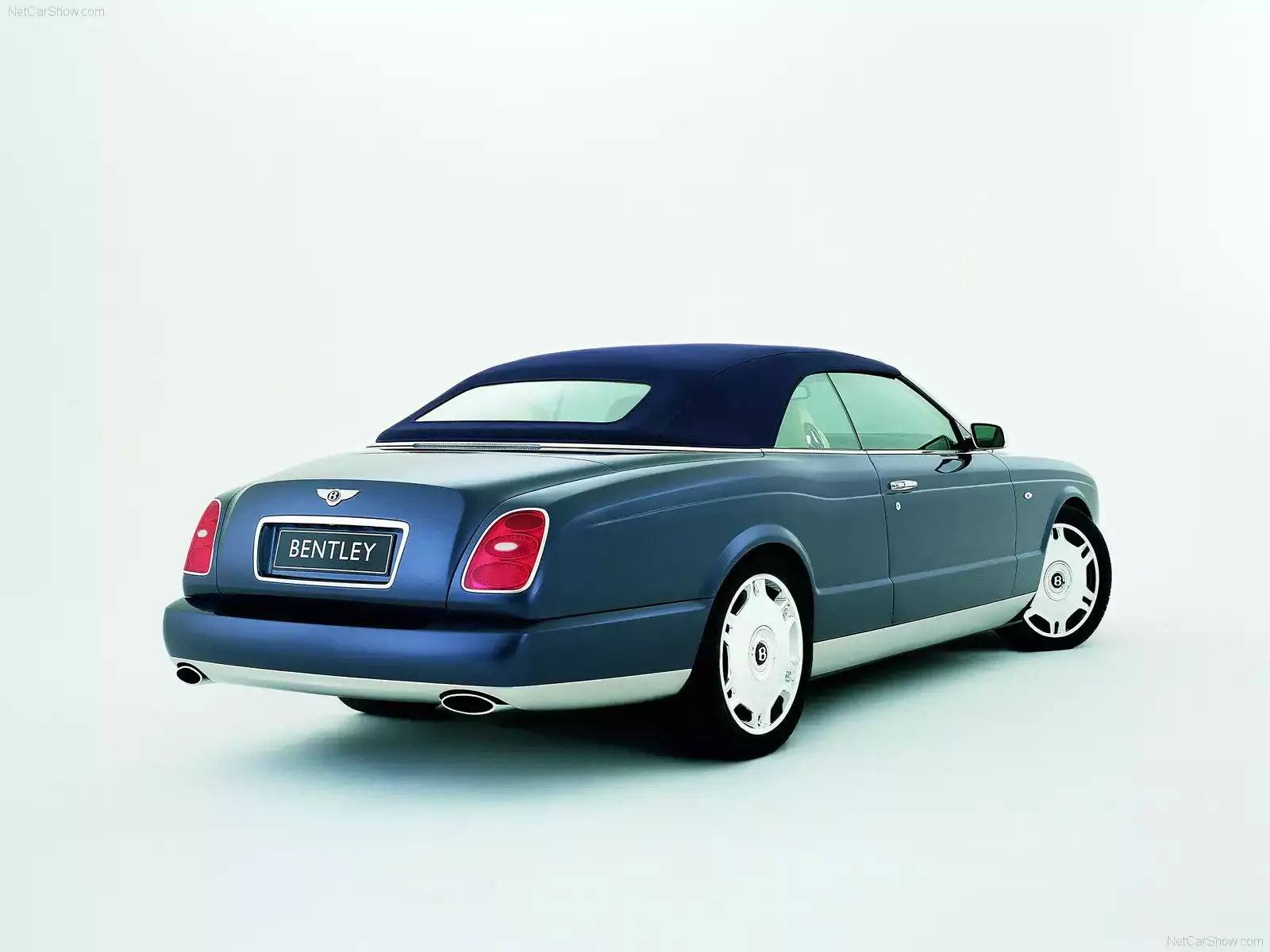 Hình ảnh xe ô tô Bentley Azure 2006 & nội ngoại thất