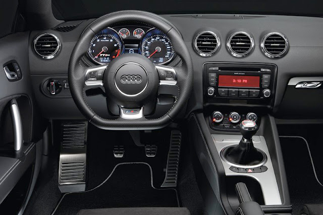 2013 Audi TT RS Coupe Front Interior