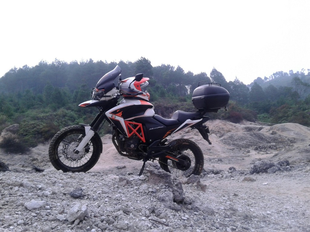 Download Ide Modifikasi Motor Trail New Megapro Terbaru Velgy Motor