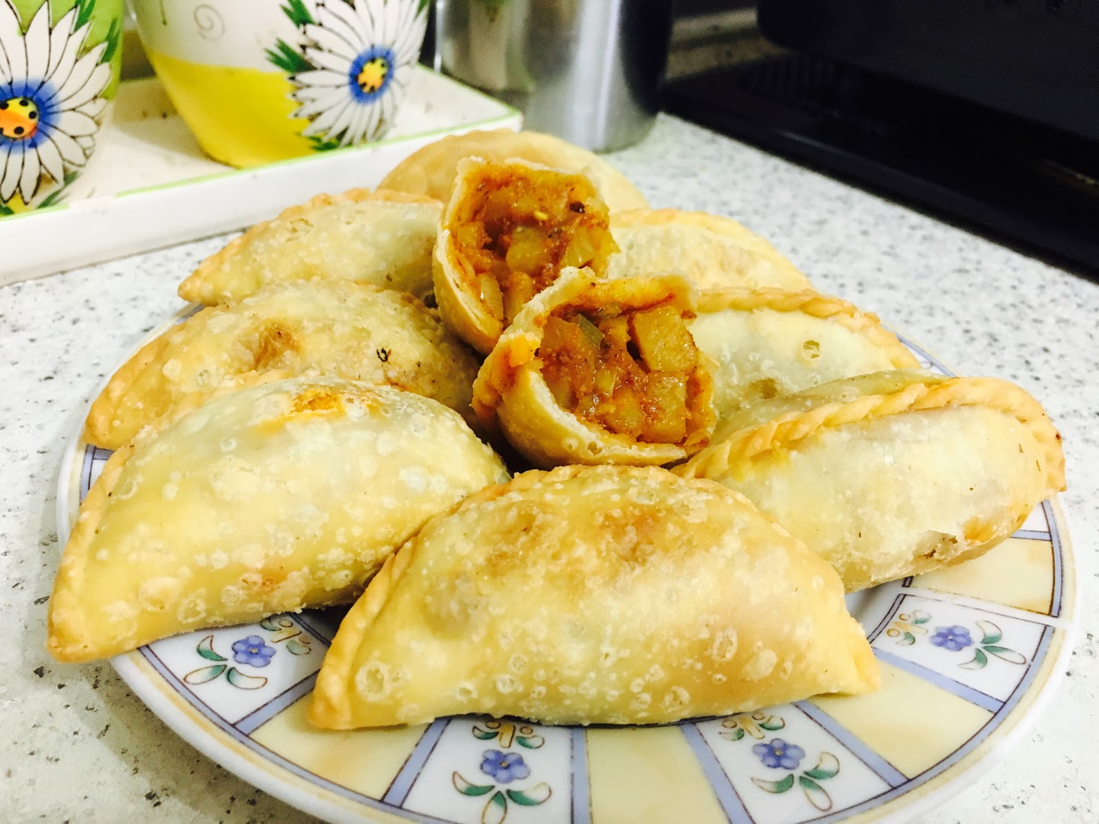 Resepi Inti Karipap Kentang Homemade Yang Berempah dan 