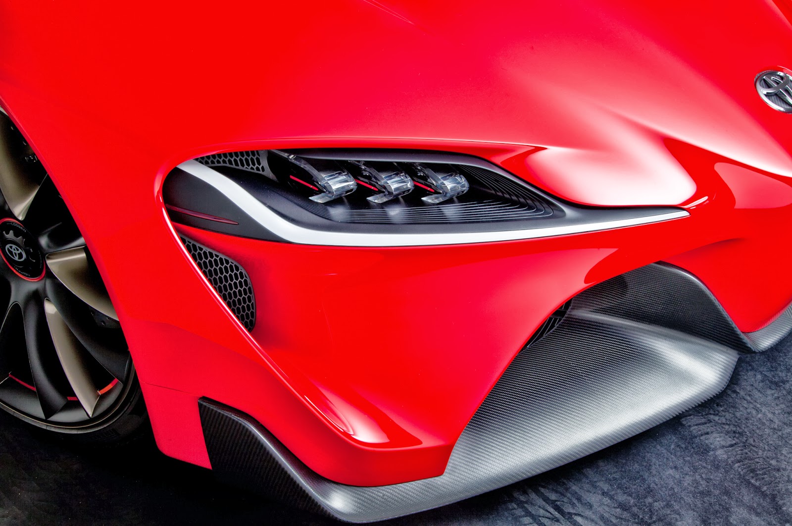 2015 Toyota FT-1 Comes with sport style