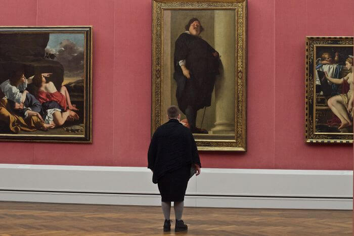 Photographer Has Been Waiting All His Life To Find Museum Visitors Who Match The Artworks And The Results Are Fantastic