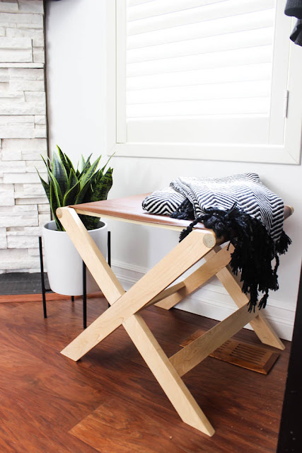 modern-leather-bench-diy-build-plans