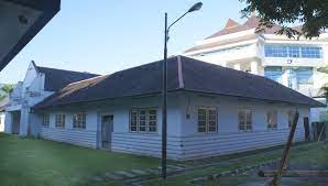 Minahasa Raad (Gedung Dewan Minahasa)