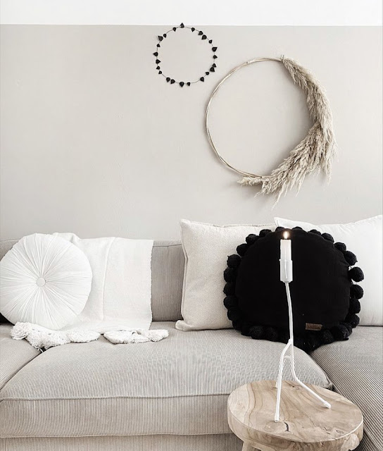 wit wonen zwart wit en hout interieur wooninspiratie woonblog interieur blogger boho stoer wonen scandinavisch Arja van Garderen fotografie & styling ZW&H.NL interieurblogger interieurblog,