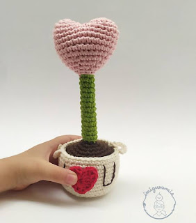 PATRON GRATIS PLANTA CORAZON AMIGURUMI 48171 🌱💗