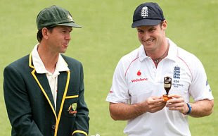 Ricky Ponting and Andrew Strauss