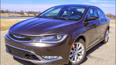 Chrysler 200 Sedan front drl light Hd Pictures