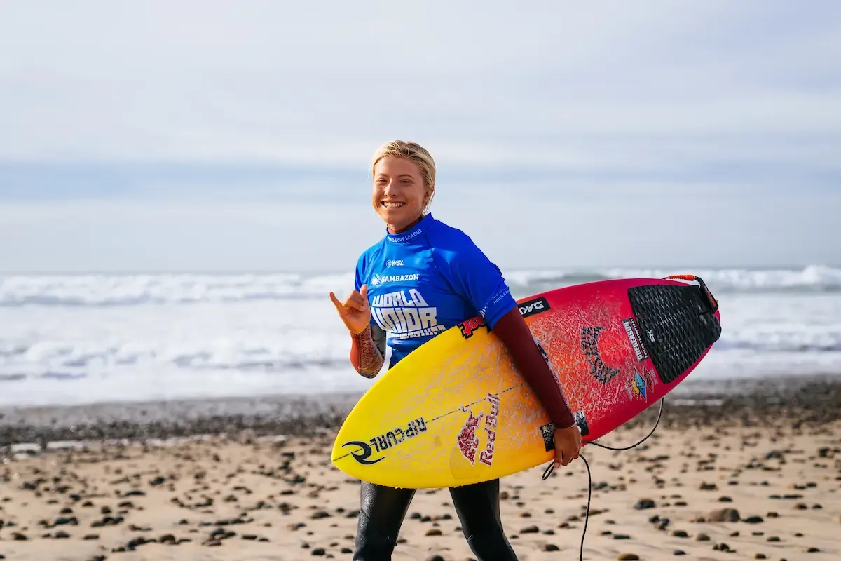 surf30 SAMBAZON World Junior Championships Hosted by Best Western Erin Brooks 22Juniors BLW04759 Brady Lawrence