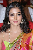 Pooja hegde glamorous photos-thumbnail-17