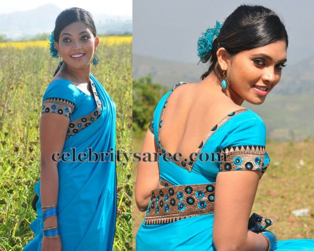 Ishara in Back Neck Blouse