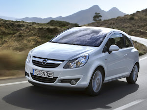 Opel Corsa 2010 (2)