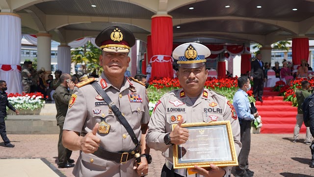 Hadiri HUT Provinsi Papua Barat Ke 23, Kapolda Harap Personil Polri Terus Berinovasi