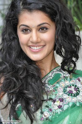 Tapsee_Hot_photos_Saree_Shadow_Launch%2B%252811%2529