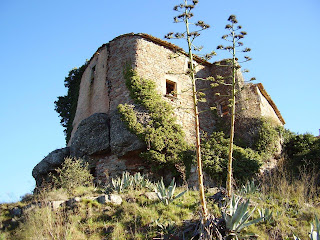 LA FINESTRA PARLADORA DE CASASSAIES. VALLS DEL MONTCAU. EL BAGES 