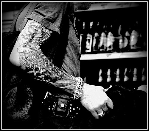 Tattoo sleeves black white for hand Thursday July 29th 2010