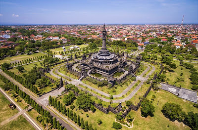 Monumen Bajra Sandhi dibangun untuk mengenang perjuangan rakyat Bali