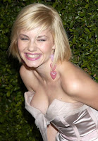 Elisha Cuthbert