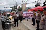 Ramadhan Penuh Berkah, Polres Gayo Lues Bagikan Sembako Kepada Para Abang Becak