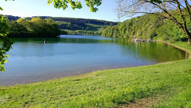 Sauerland wandern Wetter blog Hennesee Meschede