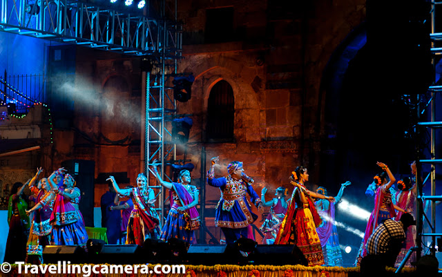 A Harmony of Color, Glitter, Music, and Fast-Paced Dance Moves || Traditional Garba in Navratras, Gujarat