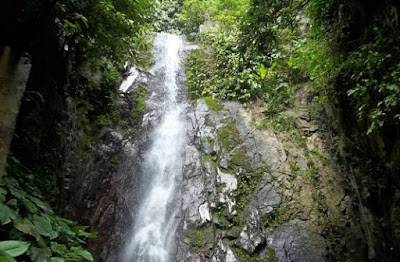 Pemandangan Air Terjun Talang Rabun Tahura Wan Abdurrahman