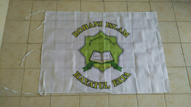 Bendera ROHIS Hayatul Fata