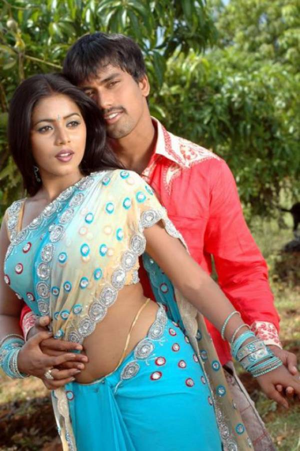 Tamil Movie Poorna Still Actress Latest Spicy Photos Gallery
