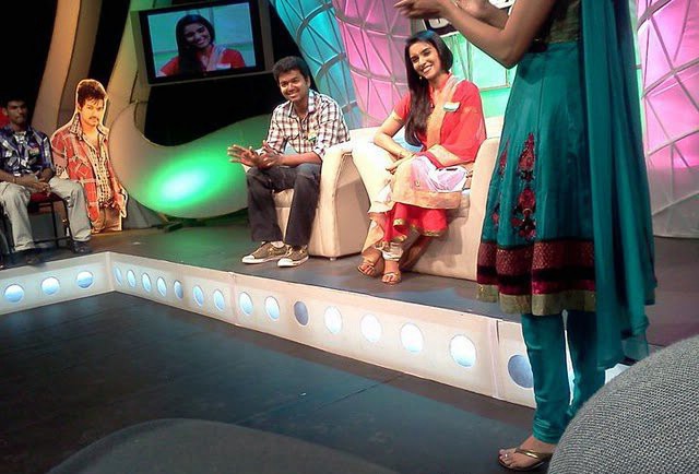 Vijay_Asin_Vijay_TV_Kaavalan_Success_Program_01.jpg (640×434)