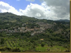 village-sicile5 village-sicile5