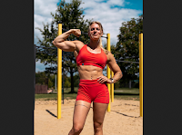 Female bodybuilding combines beauty with power