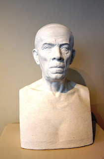 προτομή του Διονύση Κόκκινου στο Μουσείο Γλυπτικής Νίκος Περαντινός