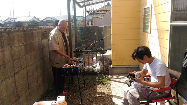 Le chef Steve qui cuisine