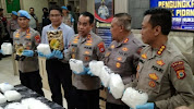 Kapolda Sulsel Pimpin Press Release Pengungkapan 30 Kilogram Sabu Satres Narkoba Polres Barru