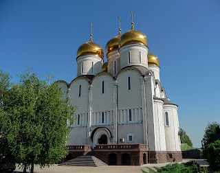 Микільське. Свято-Успенський Миколо-Василівський монастир