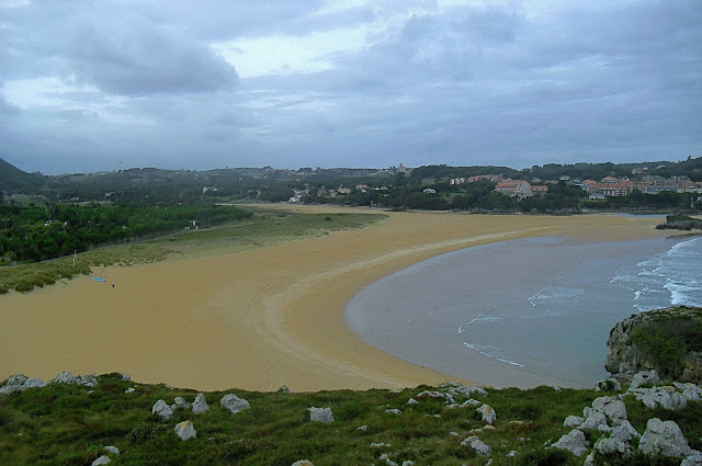 Playa Joyel en Noja